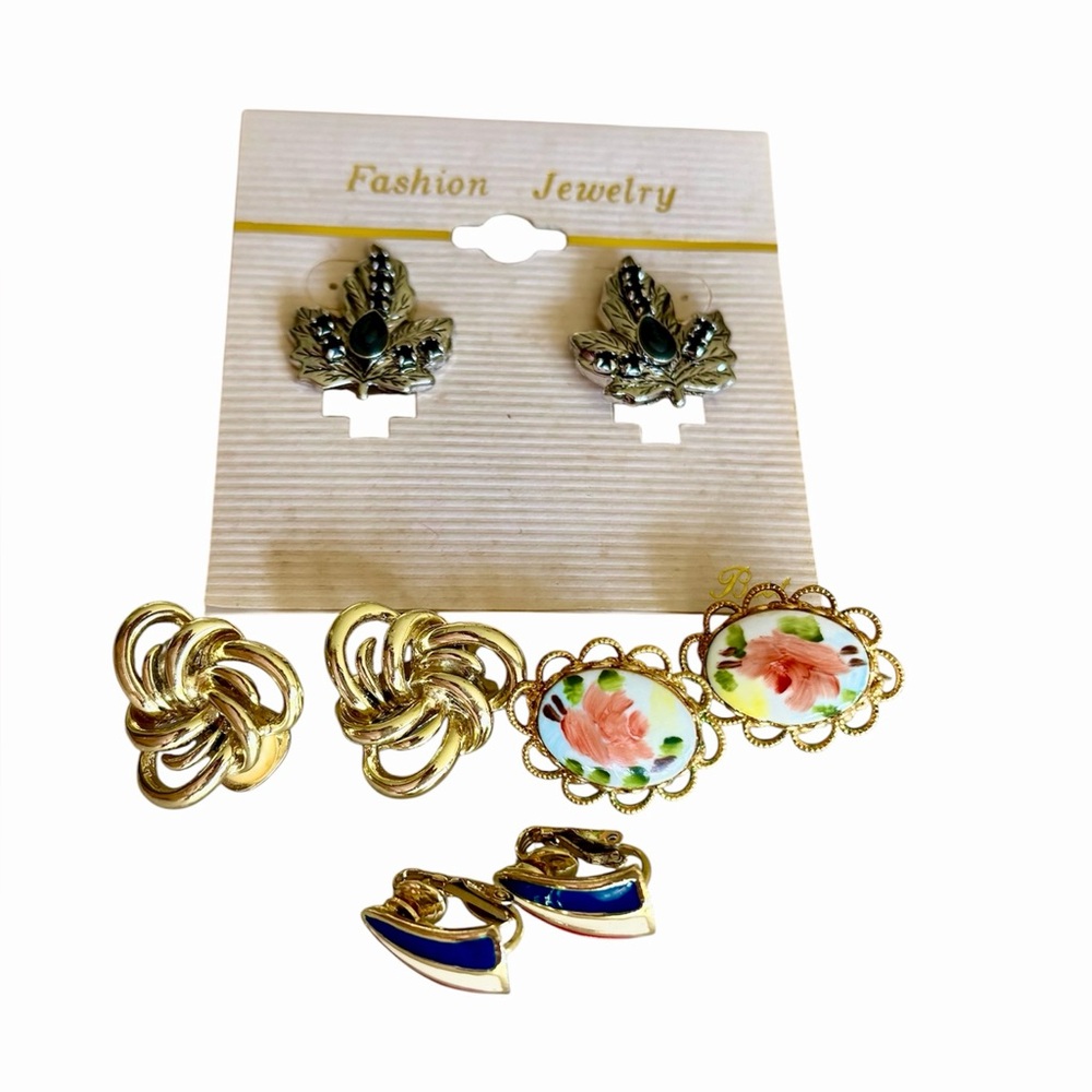 Lot Of Vintage Clip Earrings 6 Pairs